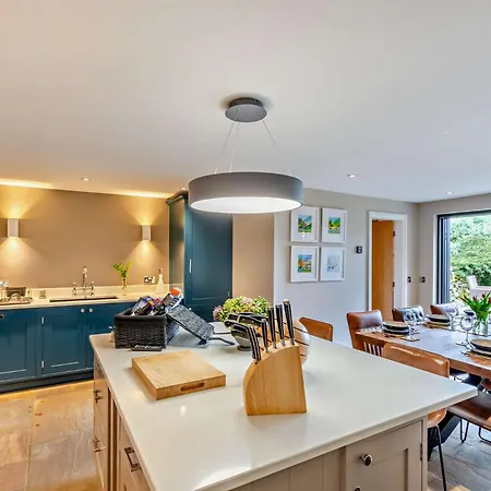 3 Bed In 76395 Holiday home